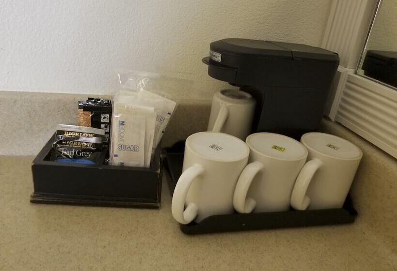 اتاق استاندارد با 2 تخت دوبل, Twin Peaks Lodge & Hot Springs