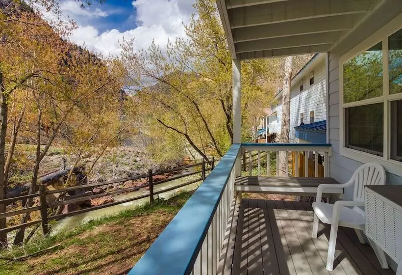 سوئیت دلوکس 2 خوابه, Twin Peaks Lodge & Hot Springs