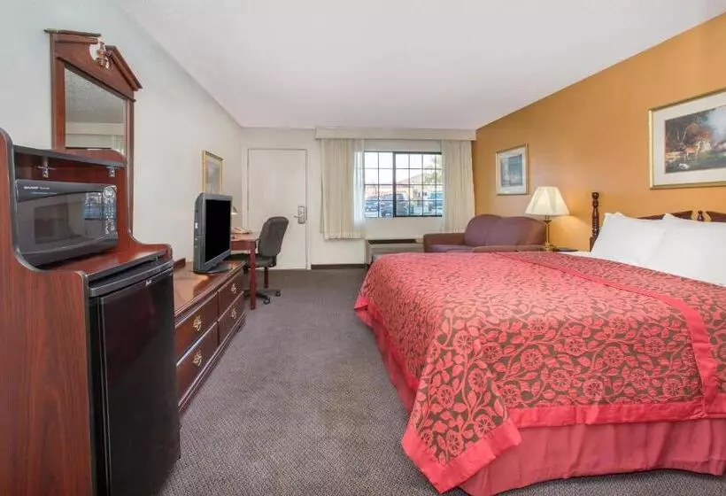 اتاق استاندارد با تخت بزرگ, Days Inn By Wyndham Grand Junction