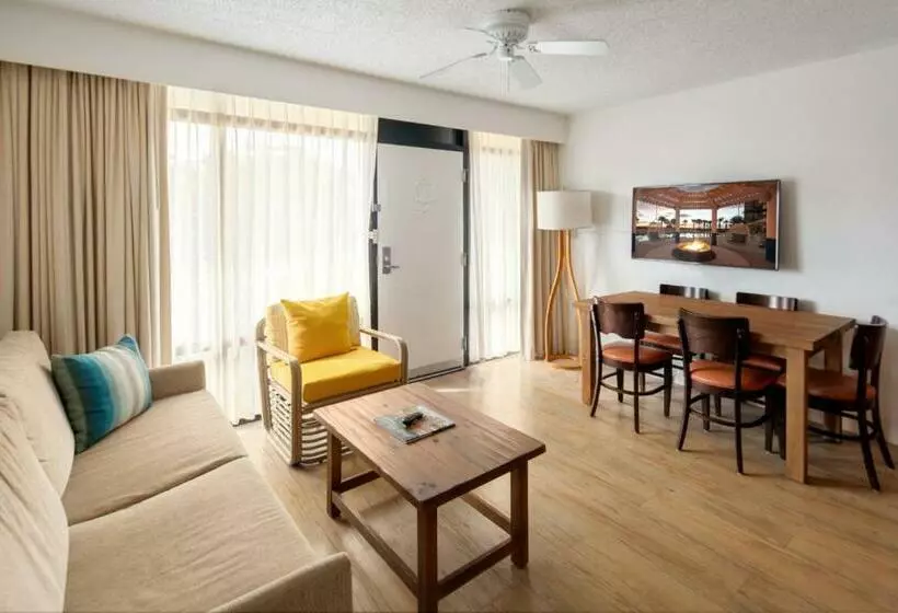 スイート, Sirata Beach Resort