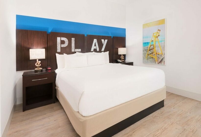 جناح, Sirata Beach Resort