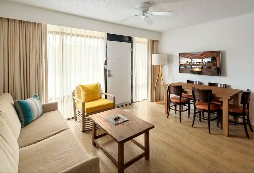 スイート, Sirata Beach Resort