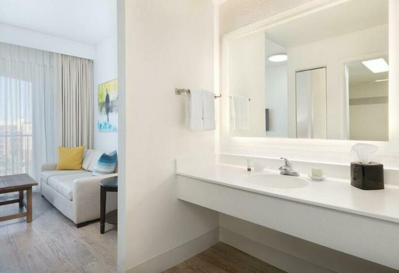 جناح لذوى الاحتياجات الخاصة, Sirata Beach Resort