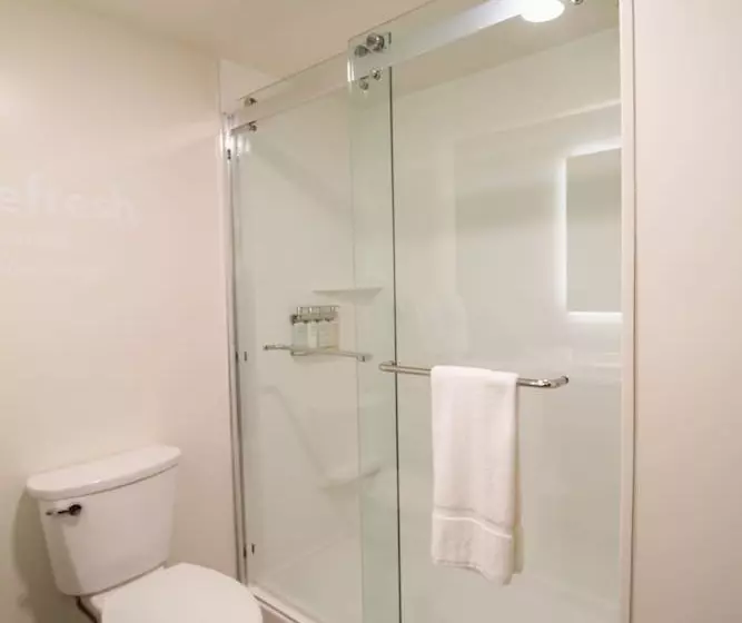 سوئیت برای معلولان, Even Hotel Manchester Airport, An Ihg