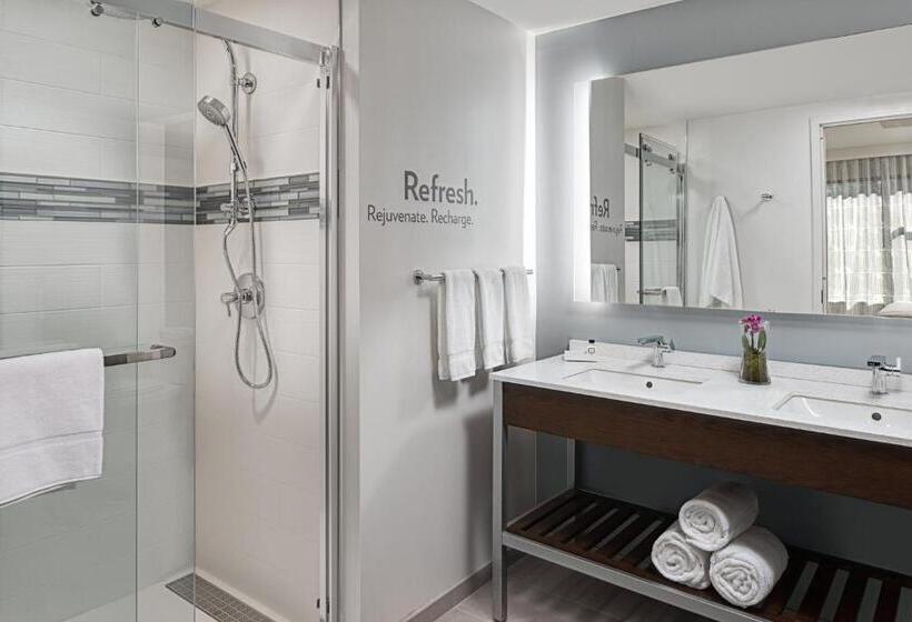 اتاق استاندارد با تخت بزرگ, Even Hotel Manchester Airport, An Ihg