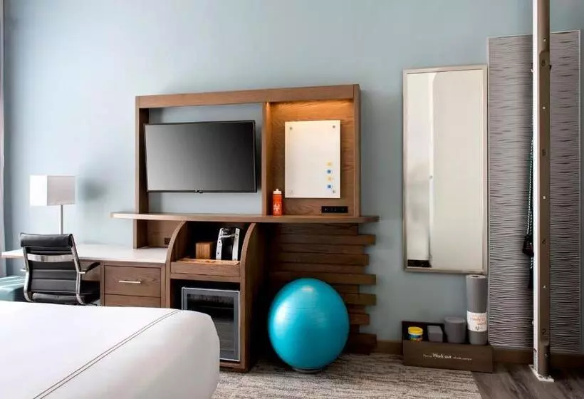 اتاق استاندارد با تخت بزرگ, Even Hotel Manchester Airport, An Ihg