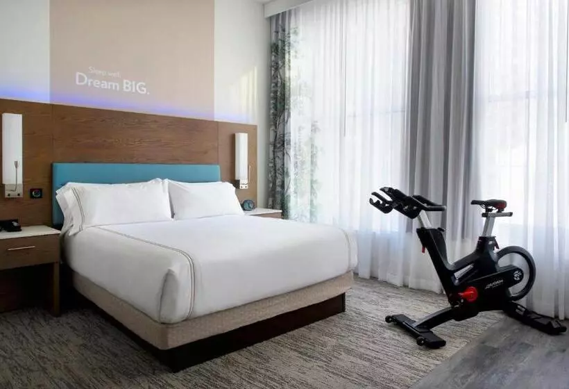 سوئیت با تخت بزرگ, Even Hotel Manchester Airport, An Ihg