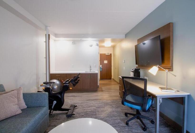 Номер Премиум, Even Hotel Manchester Airport, An Ihg
