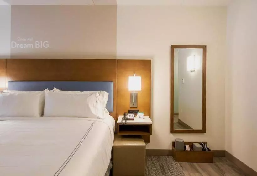 اتاق استاندارد با تخت بزرگ برای معلولان, Even Hotel Manchester Airport, An Ihg