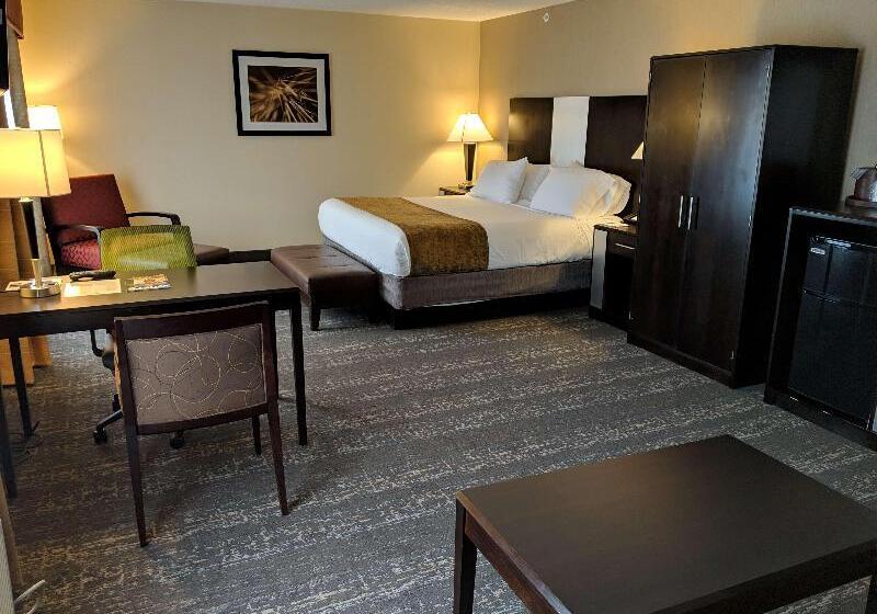 キングサイズベッドのスイートルーム, Best Western Braintree Inn