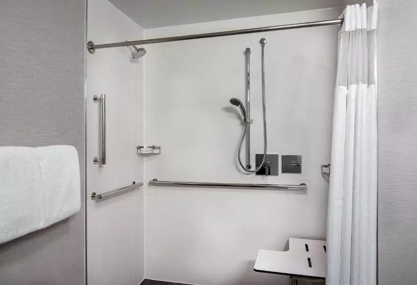 キングサイズベッドのスタンダードルーム, Courtyard By Marriott Boston Andover