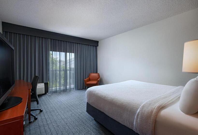 스탠다드 룸 킹사이즈 침대, Courtyard By Marriott Dallas Arlington Entertainment District