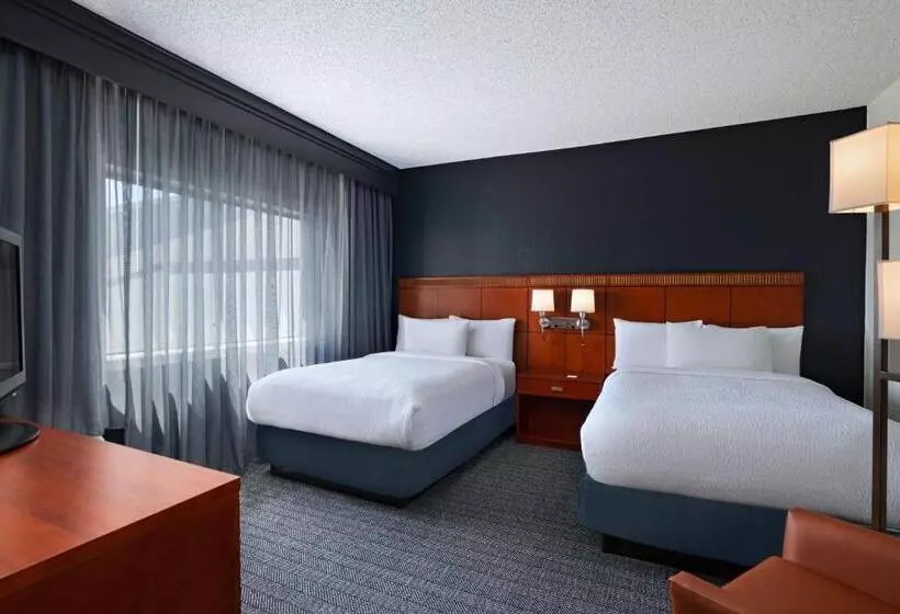 スイート, Courtyard By Marriott Dallas Arlington Entertainment District