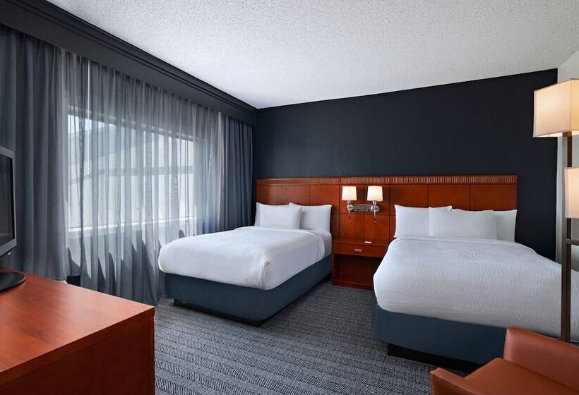 스위트, Courtyard By Marriott Dallas Arlington Entertainment District