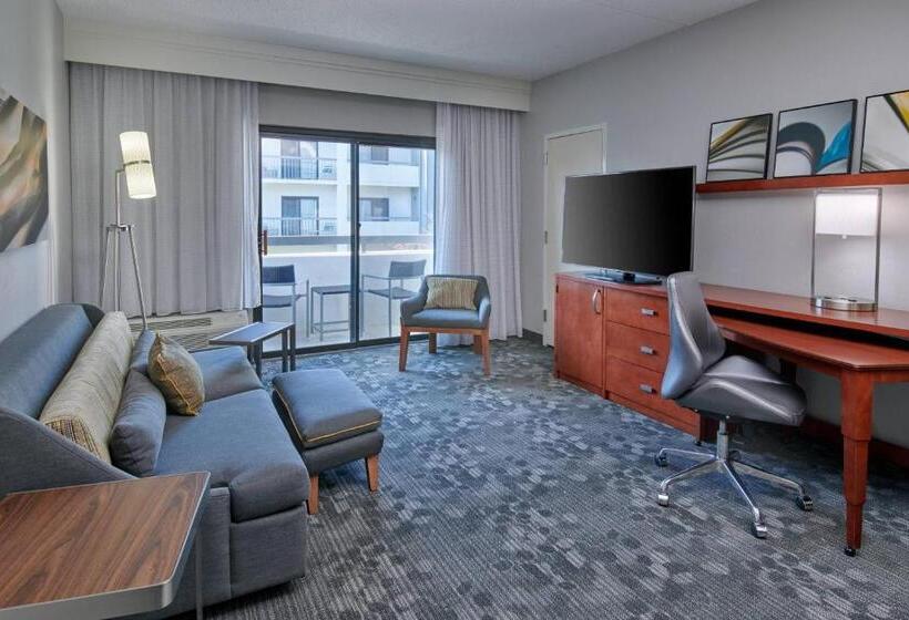 Sviitti, Courtyard By Marriott Indianapolis Castleton