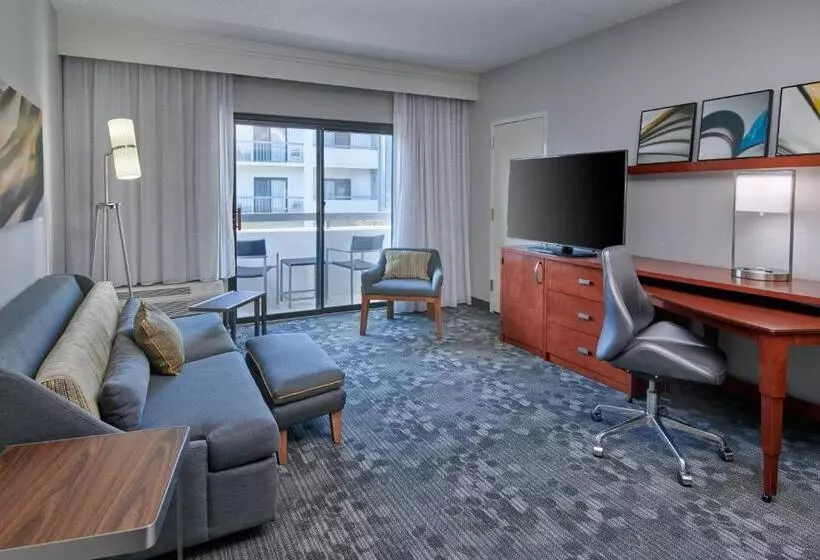 スイート, Courtyard By Marriott Indianapolis Castleton