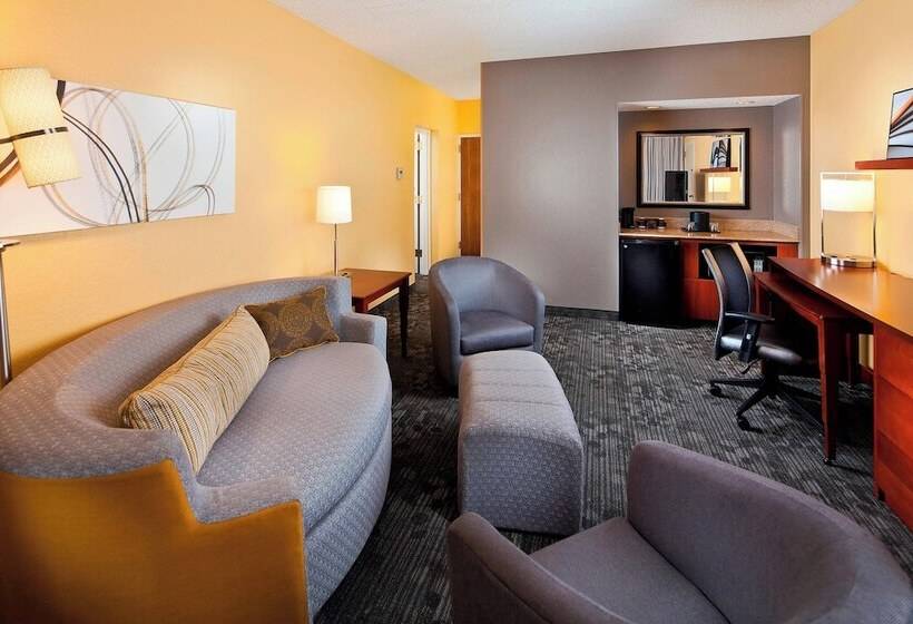 جناح, Courtyard Miami Airport West Doral