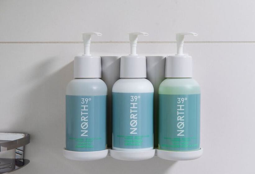 غرفه قياسيه سريرين مزدوجين, Courtyard By Marriott Rye