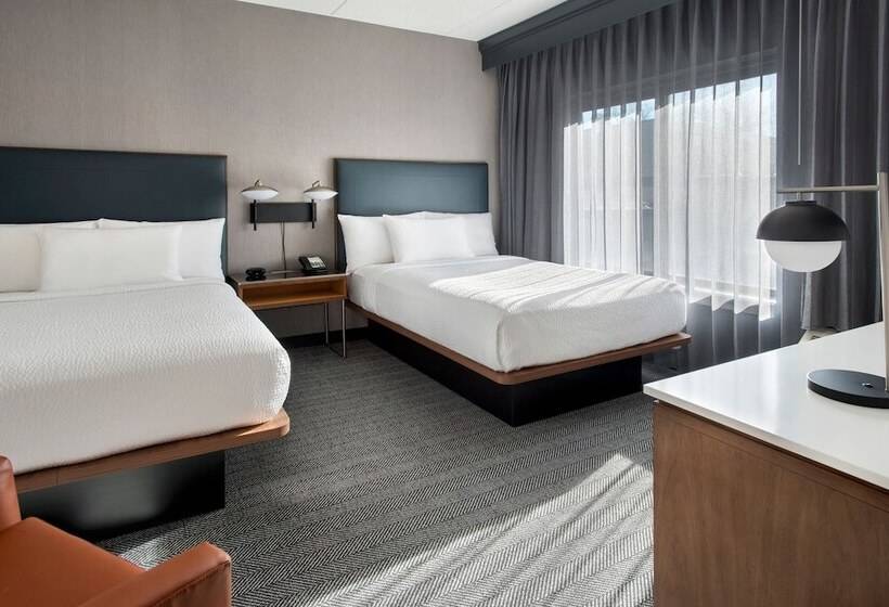 Номер Стандарт 2 Двуспальные Кровати, Courtyard By Marriott Rye