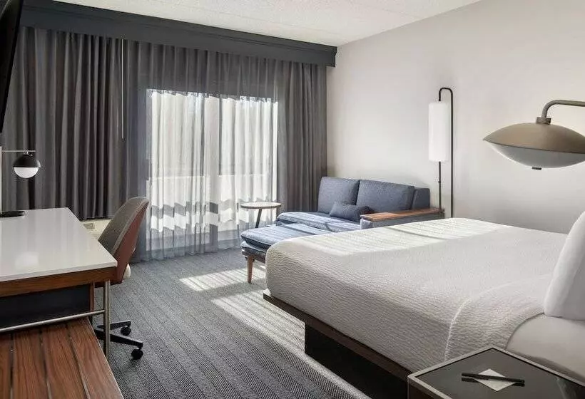 スイート, Courtyard By Marriott Rye