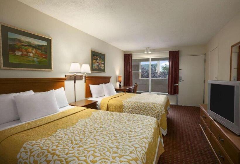 标准间, Days Inn By Wyndham Westend Alexandria,va Washington Dc Area