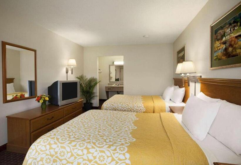 스탠다드 룸, Days Inn By Wyndham Westend Alexandria,va Washington Dc Area