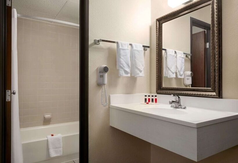 스탠다드 룸 더블 침대 2개, Days Inn By Wyndham Fort Collins