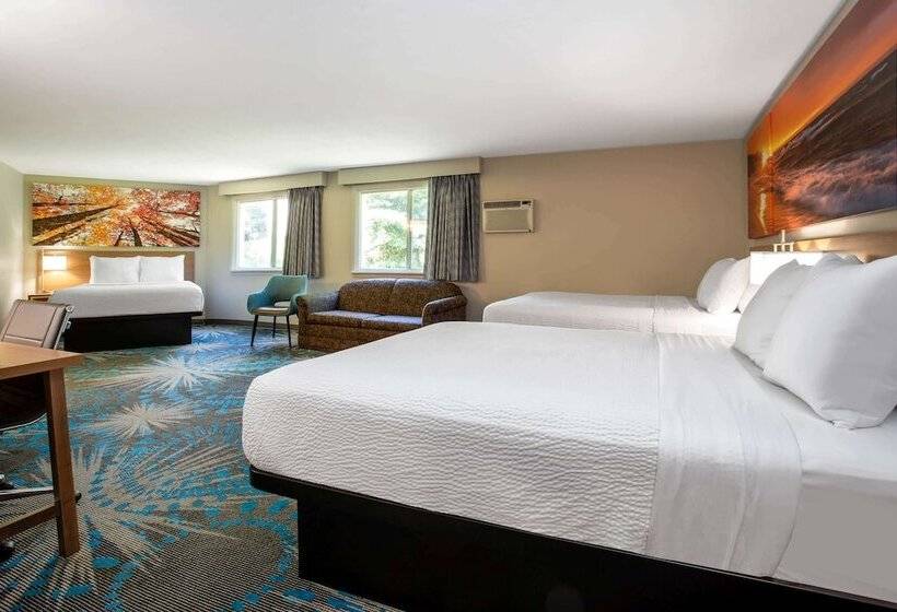 Студия Стандарт, Days Inn By Wyndham Marquette