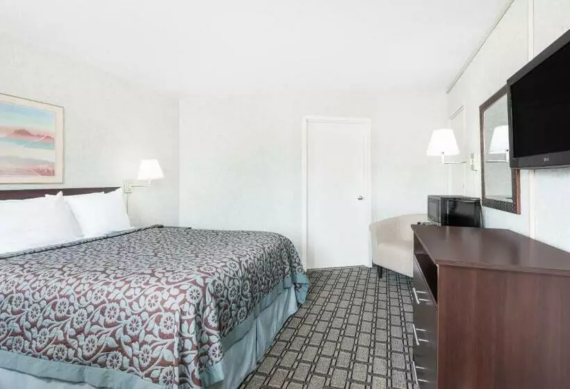 身障者適用スタンダードルーム, Days Inn By Wyndham St Clairsville