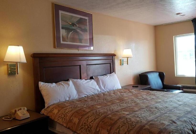 キングサイズベッドのスタンダードルーム, Garden Inn And Extended Stay