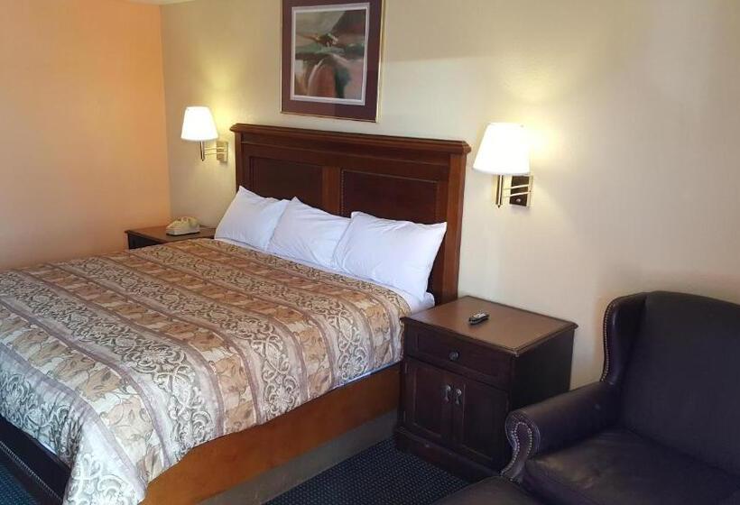 キングサイズベッドのスタンダードルーム, Garden Inn And Extended Stay