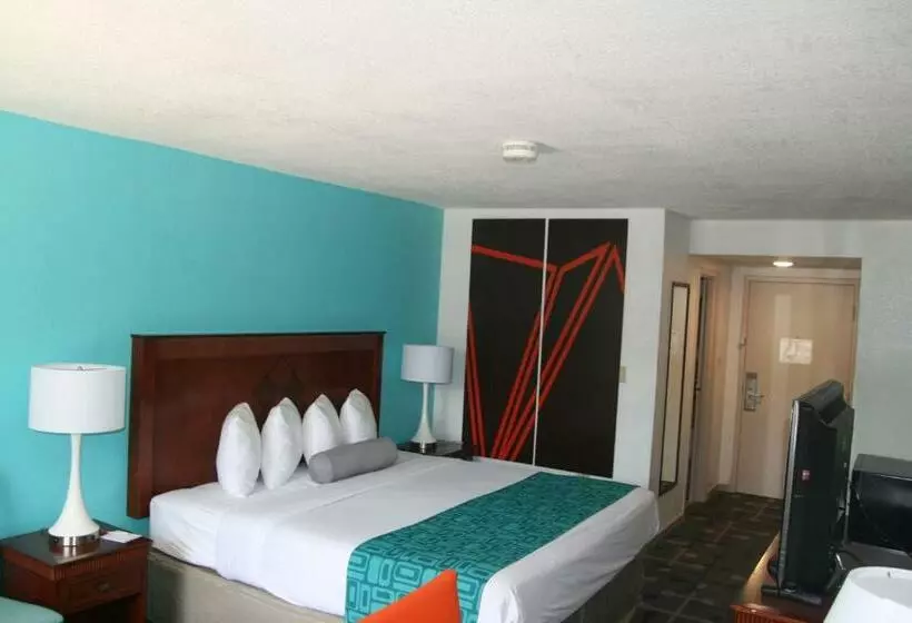 Standard-huone King-vuode, Howard Johnson By Wyndham Hattiesburg