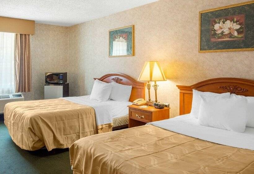 2ダブルベッドのスタンダードルーム, Quality Inn Ledgewood Dover