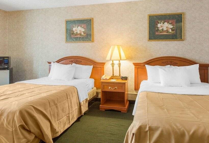 2ダブルベッドのスタンダードルーム, Quality Inn Ledgewood Dover