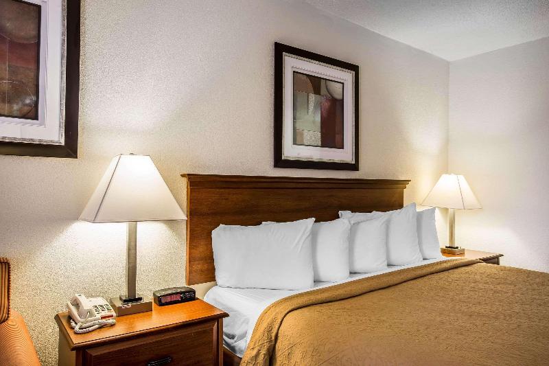 غرفة قياسية سرير كينج, Quality Inn Madison