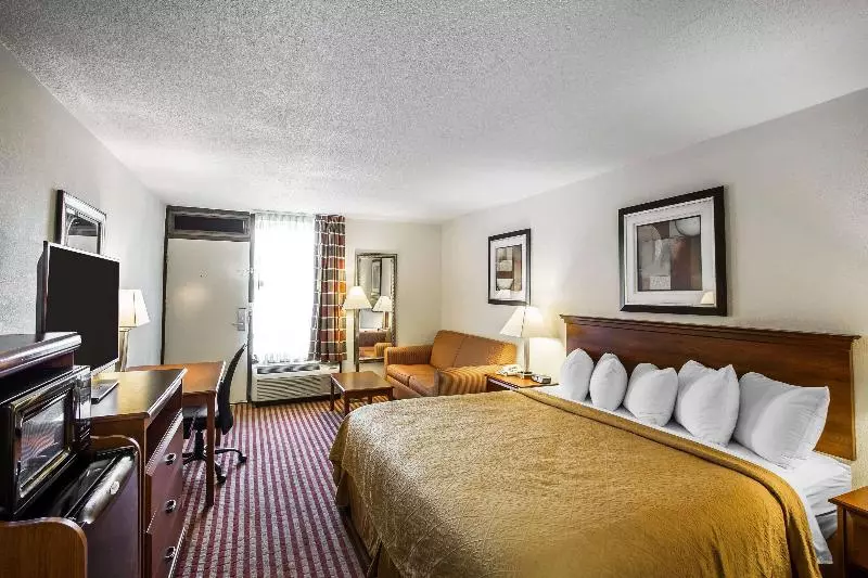 Standard-huone King-vuode, Quality Inn Madison