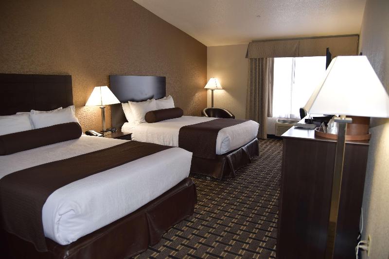 キングサイズベッドのスタンダードルーム, Quality Inn Manning I95