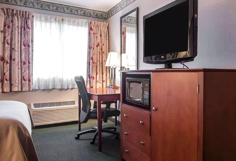 ２ダブルベッドのスタンダードルーム, Quality Inn New Columbia Lewisburg