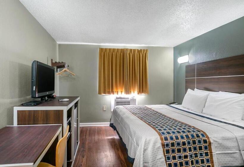 غرفة قياسية سرير كينج, Knights Inn Bristol