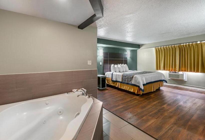 جناح سرير كينج, Knights Inn Bristol