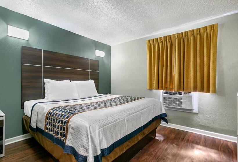 غرفة قياسية, Knights Inn Bristol