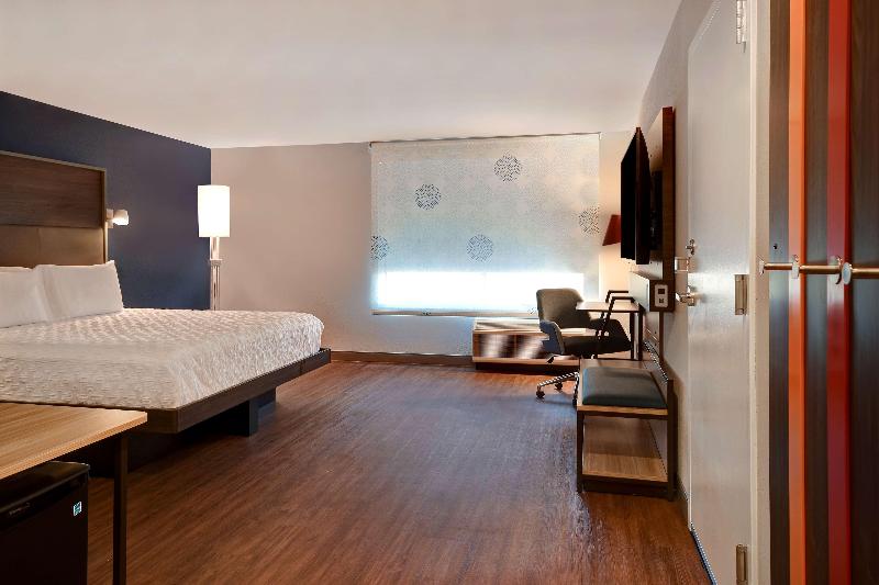 Стандартный Номер Кровать Кинг, Tru By Hilton Concord