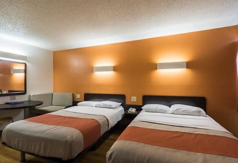 חדר סטנדרט שתי מיטות זוגיות, Motel 6crawfordsville, In