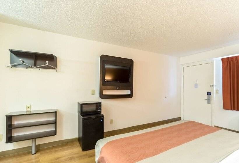 Номер Стандарт 2 Двуспальные Кровати, Motel 6crawfordsville, In