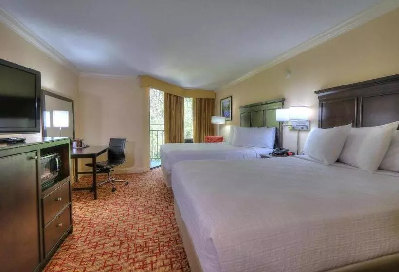 اتاق استاندارد, Edgewater Hotel And Conference Center