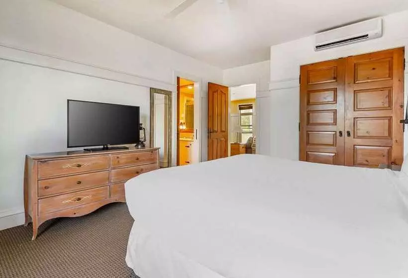 Sviitti, Hilton Santa Barbara Beachfront Resort