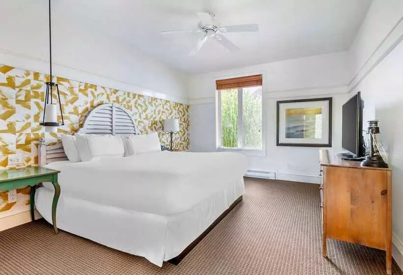 Sviitti, Hilton Santa Barbara Beachfront Resort