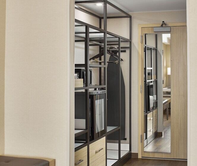 带2个双人床的标准工作室, Ac Hotel By Marriott Orlando Lake Buena Vista