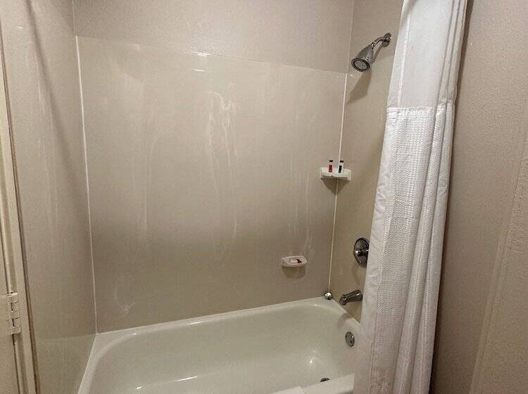 스탠다드 룸 더블 침대 2개, Baymont By Wyndham Dayton North