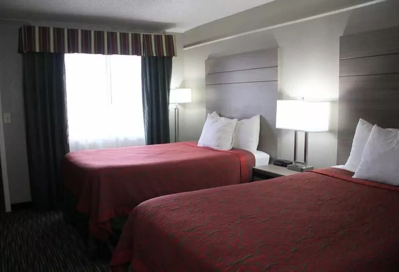 ２ダブルベッドのスタンダードルーム, Days Inn By Wyndham N.w. Medical Center